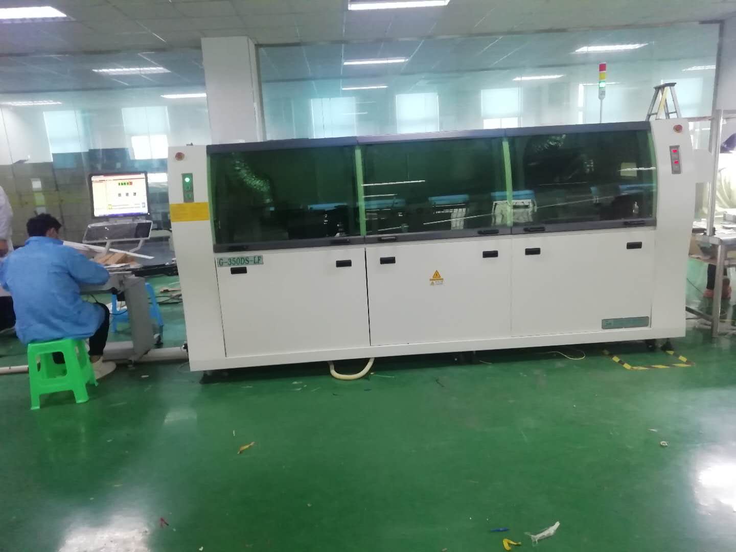 插件焊接設(shè)備波峰焊機使用中出現(xiàn)缺陷的原因與改善的方法